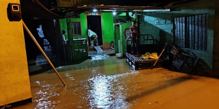 Tres barrios afectados por las lluvias del fin  de semana en Fresno 