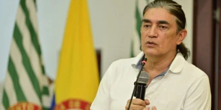 Gustavo Bolívar renuncia a Prosperidad Social para lanzar su candidatura presidencial