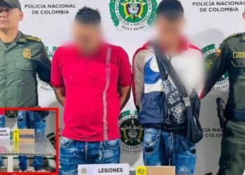 Sujetos fueron sorprendidos cuando, presuntamente agredían con arma blanca a un hombre