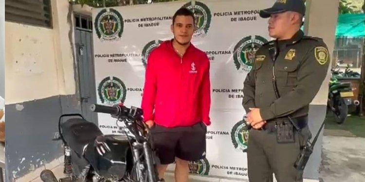 En el barrio Nueva Castilla las autoridades recuperaron una moto que había sido hurtada