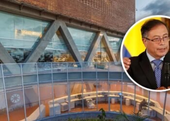 Gustavo Petro Denuncia  Fake News «¿De dónde sale que estaba en UCI por sobredosis?»