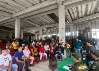 Comerciantes de la Plaza de La 21 inconformes por reunión fallida con la Alcaldía de Ibagué