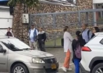 Extra Para El Pueblo: Ladrones entraron y robaron costosos equipos en la Clínica de Ojos