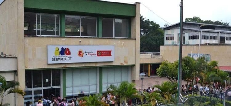 Oferta de empleo para un trabajo logístico durante un evento masivo en Ibagué