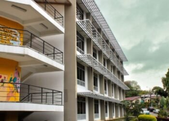 La renuncia sorpresiva de una de las funcionarias cercanas al Rector de la UT