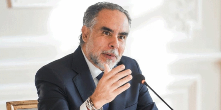 Armando Benedetti se prepara para asumir el Ministerio del Interior mientras se intensifican las negociaciones políticas