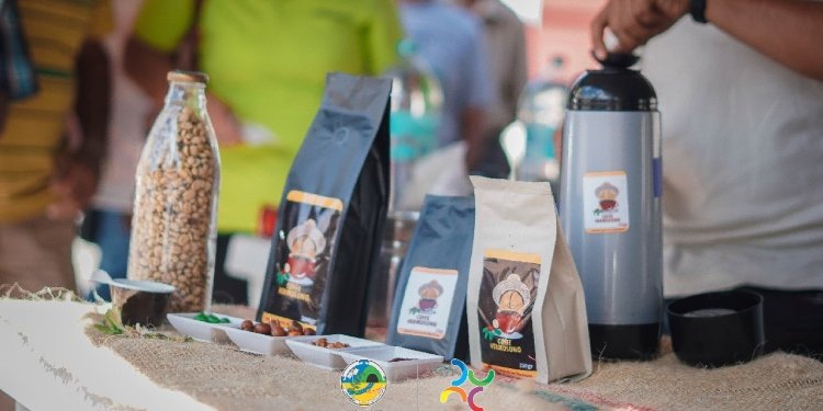 Chaparral vivió su primera edición de ‘Café Al Parque’