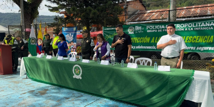 Autoridades en Ibagué conmemoraron el día internacional contra el reclutamiento de niños, niñas y adolescentes