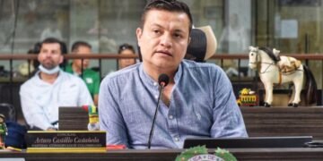 Concejal Arturo Castillo insta a verificar denuncias sobre acceso a baños en el edificio de la Gobernación del Tolima