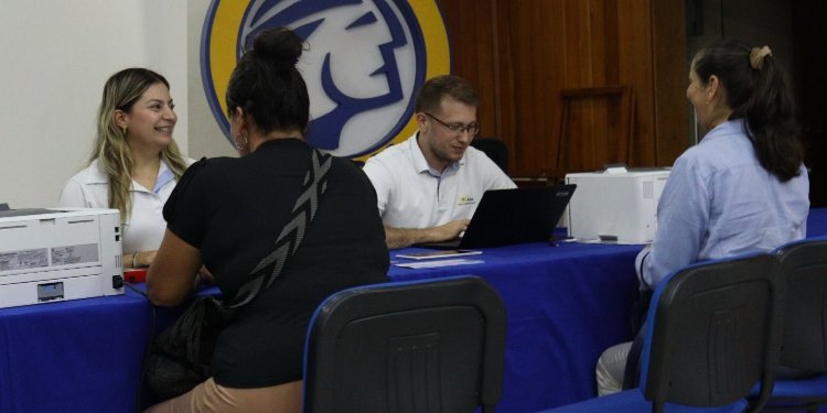 La CCI habilita puntos de  entrega de volantes para  pago de matrícula mercantil 