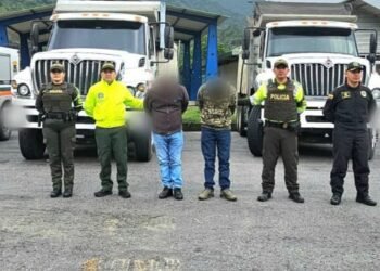 Enviados a la cárcel sujeto sorprendidos conduciendo dos volquetas reportadas como hurtadas