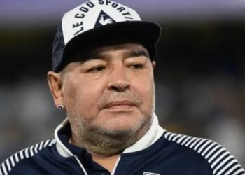Inicia el juicio por la muerte de Diego Maradona: Siete profesionales de la salud en el banquillo