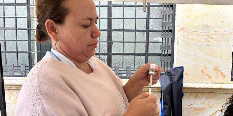 La Administración Municipal hace un llamado a los padres para que vacunen a sus  hijos contra la fiebre amarilla en Ibagué