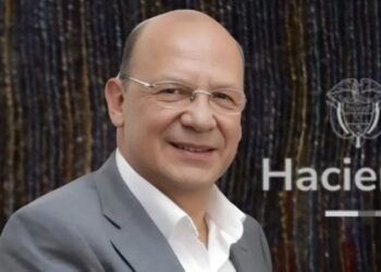 Germán Ávila Plazas asume como nuevo Ministro de Hacienda: un economista con raíces en el M-19 