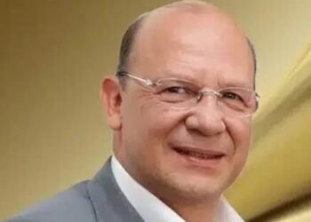 Ministro de Hacienda asume funciones presidenciales en medio de la crisis sanitaria mientras Petro viaja a Panamá