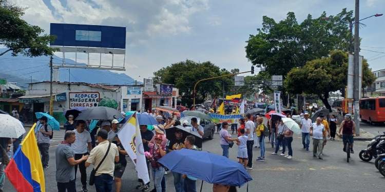 Por movilizaciones de las centrales obreras, este martes estará cerrada la carrera Quinta de Ibagué