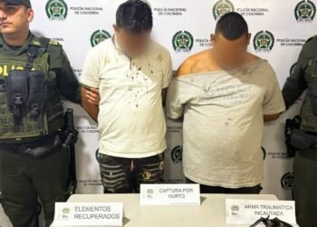 Les ‘echaron mano’ a ‘Pinocho’ y ‘Chómpiras’ señalados de robar una cadena de oro
