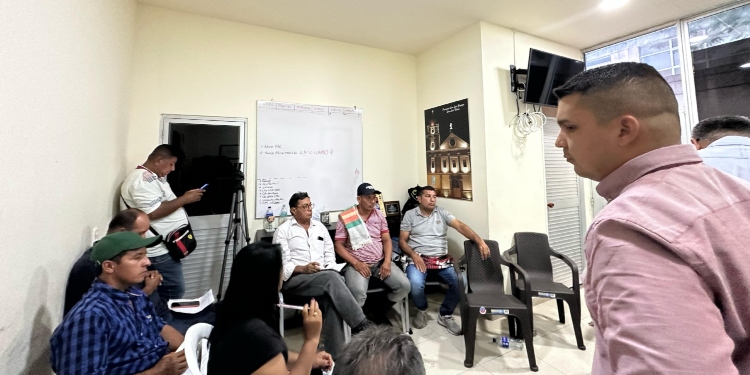 Productores de limón levantaron paro y bloqueos en la vía San Luis – Ibagué