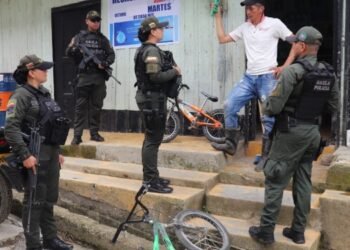 Las autoridades llegaron a San Juan de la China a brindar seguridad y tranquilidad a sus habitantes