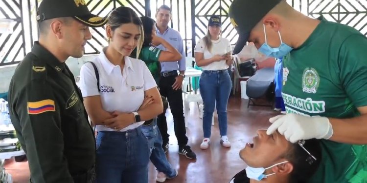 Regalaron sonrisas a los habitantes de la Hacienda La Miel
