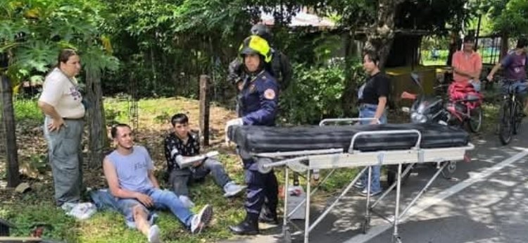 Tres personas heridas deja choque de dos motocicletas en la vía Mariquita  – Honda 