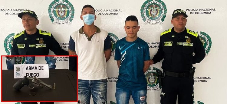 Capturados sujetos señalados de intimidar a una mujer con arma de fuego