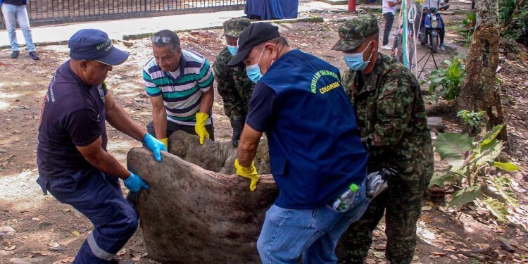 Cortolima celebró el Día de la Tierra con jornada de recolección de escombros en el Hato de la Virgen en Ibagué