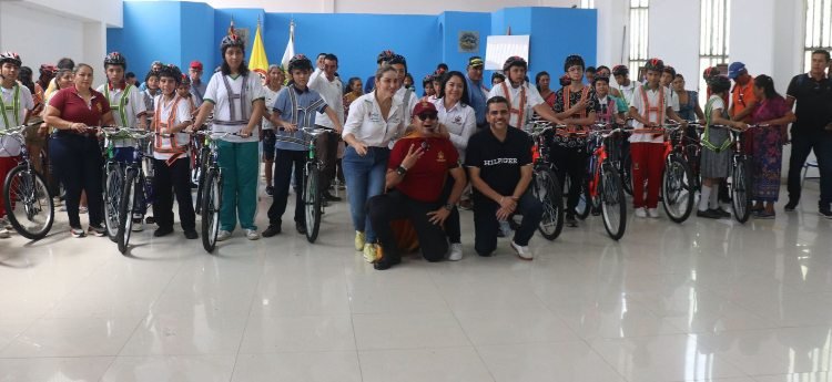 El Tolima tiene sus propios Superhéroes de la seguridad vial para esta Semana Santa