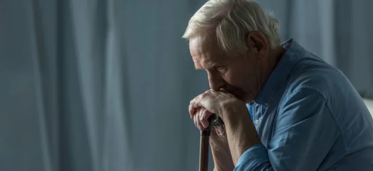 Beneficiarios de Colombia Mayor denuncian irregularidades en los pagos de este subsidio en Ibagué