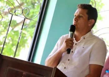 Alcalde de Rovira, Víctor Gualtero confirmó que por seguridad sigue viviendo Ibagué