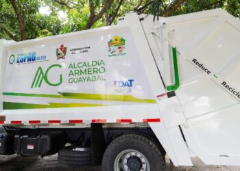 Armero recibe nuevo carro compactador de basura para el servicio de la población 