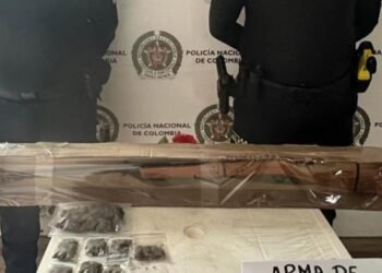 Incautan arma de fuego y cerca de media libra de marihuana en Carmen de Apicalá