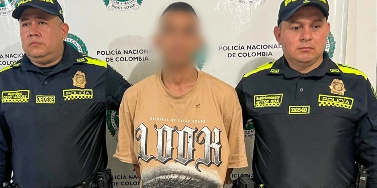Capturado sujeto con marihuana prensada en su poder