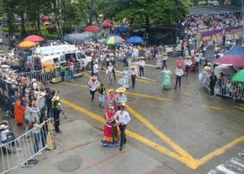 Las fiestas del Festival Folclórico Colombiano se mantienen en Ibagué, pese a alerta por fiebre amarilla
