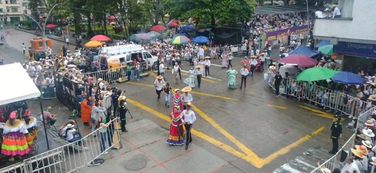 Las fiestas del Festival Folclórico Colombiano se mantienen en Ibagué, pese a alerta por fiebre amarilla