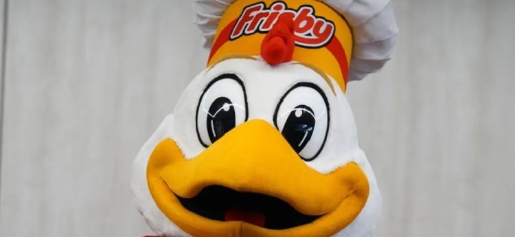 Frisby España suspende expansión en medio de disputa legal con marca colombiana