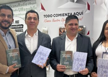 Director de Comfenalco Tolima destaca aportes jurídicos en la Feria del Libro