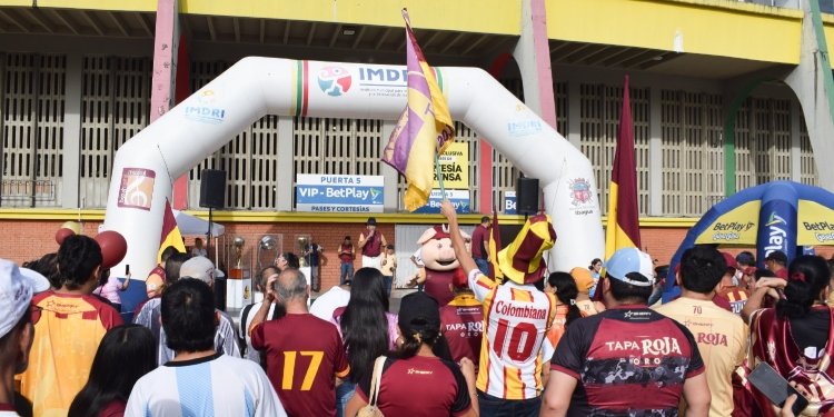 ¡Fiesta Pijao! Ibaguereños disfrutaron de la celebración del Día del Hincha del Deportes Tolima