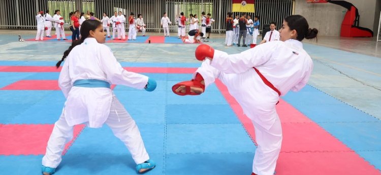 El Coliseo Mayor de Ibagué abrió sus puertas para el Campeonato Departamental de Karate