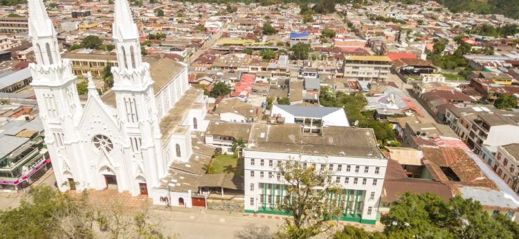 Hombre murió dentro de la Iglesia del Líbano