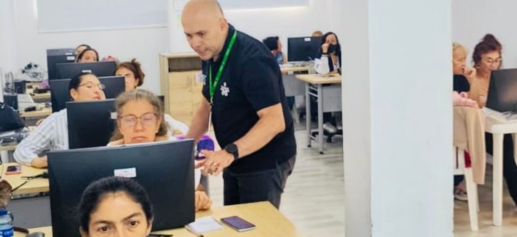 Abierta convocatoria para cursos gratuitos en la Casa de la Mujer