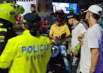 Policía de Ibagué capturó a 13 personas, incautó un arma de fuego, un arma traumática y 301 armas blancas