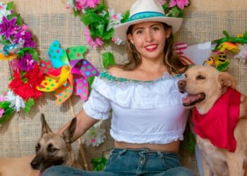 El Cuarto Desfile Sampedrino de Perros y Gatos tendrá cambios como el recorrido y saldrán solo con una pañoleta