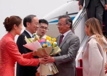 Gustavo Petro confirma adhesión de Colombia a la Ruta de la Seda con China desde el grande Asiático