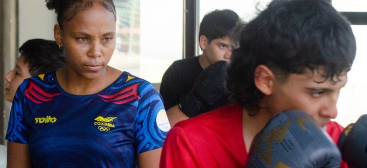 Los “puños Vinotinto y Oro” se toman los barrios de Ibagué