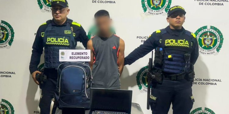 Detuvieron a alias ‘Junior’ de ‘raponear’ un bolso a un hombre