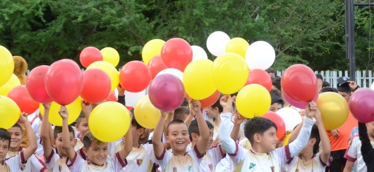 Ruedan las emociones de la Copa Capital Musical de Fútbol