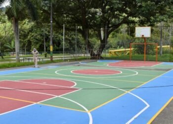 Avanza la recuperación de polideportivos en la comuna 11 