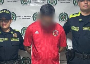 Pretendía atracar a una persona con un cuchillo y fue capturado