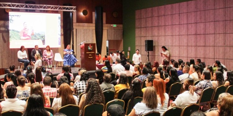 Finalizó programa de empoderamiento de herramientas tecnológicas para mujeres en el Tolima 